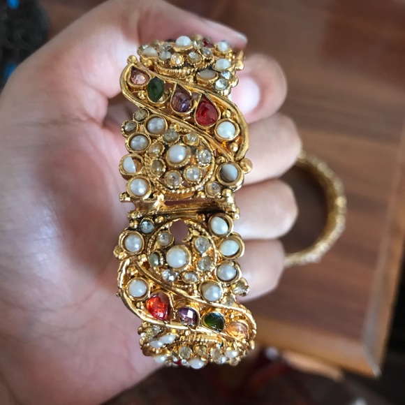 Bangles - Picture 4 of 5